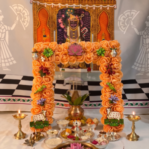 Saffron Rose "Phool Bangla" Arch – Traditional Floral Frame for Laddu Gopal & Shrinathji Mandir