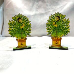 Sacred Tulsi Maharani Standing Figurine Set – Personified Vrinda Devi Wooden Desktop Decor